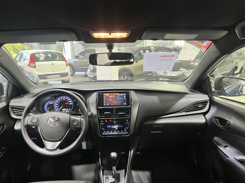 toyota yaris 1.5 16v flex xl multidrive 4p automatico 20259