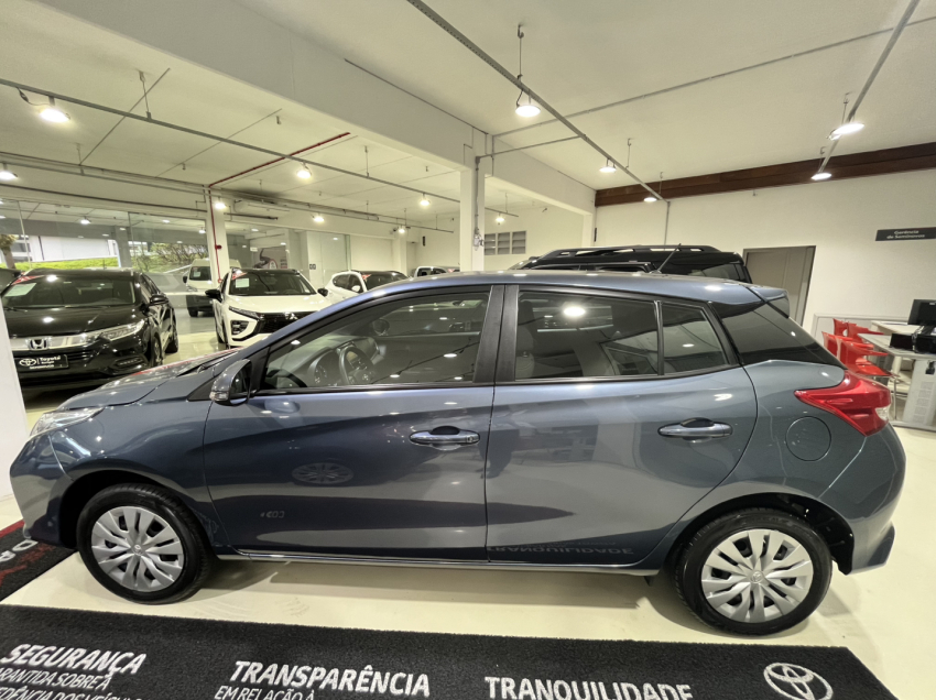 toyota yaris 1.5 16v flex xl multidrive 4p automatico 20256