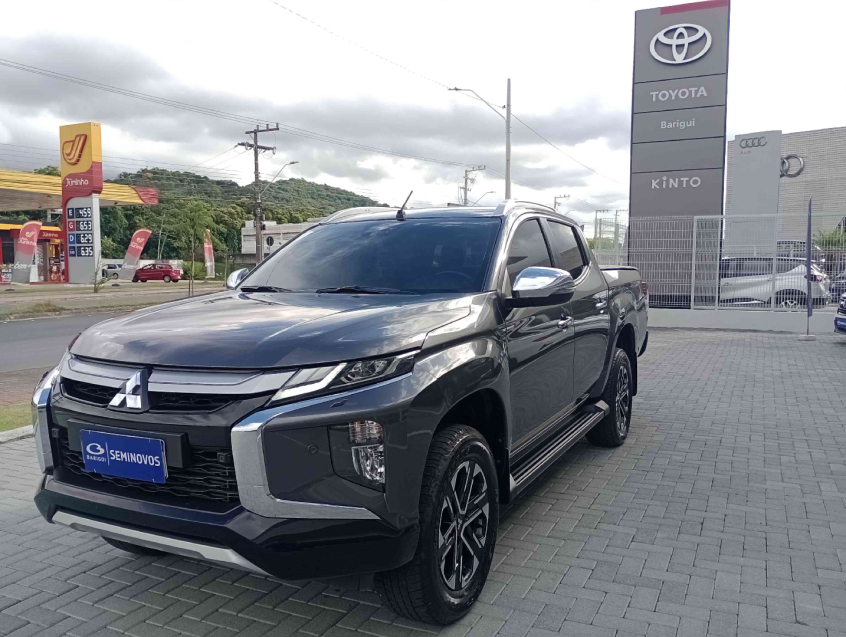 mitsubishi triton 2.4 biturbo diesel hpe-s 4x4 automatico 2024