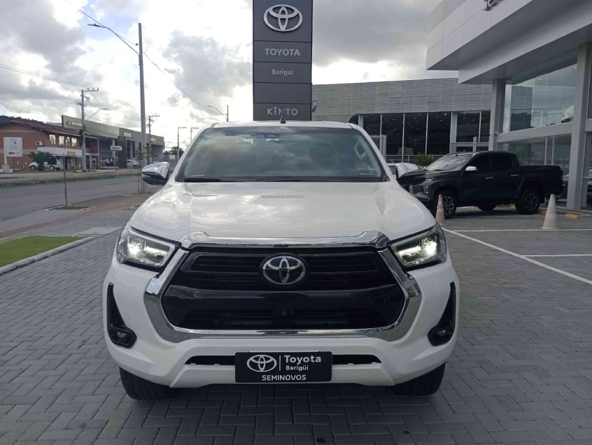 toyota hilux 2.8 d-4d turbo diesel cd srx 4x4 automatico 2022
