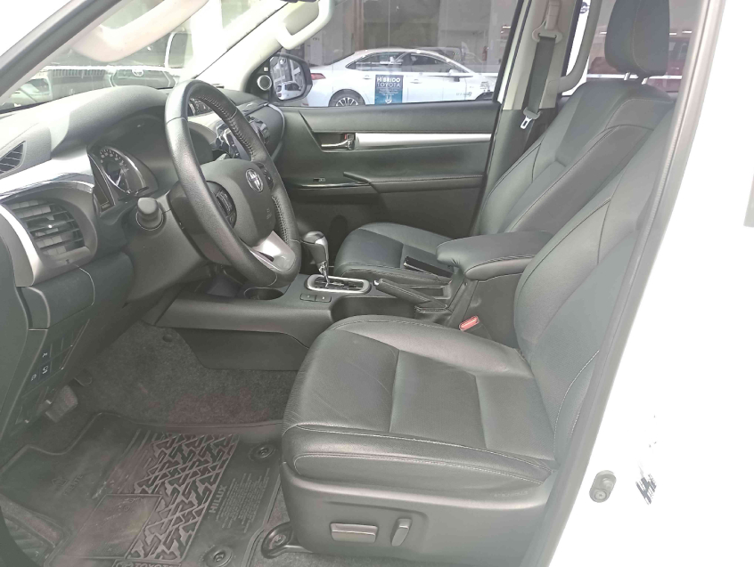 toyota hilux 2.8 d-4d turbo diesel cd srx 4x4 automatico 2022