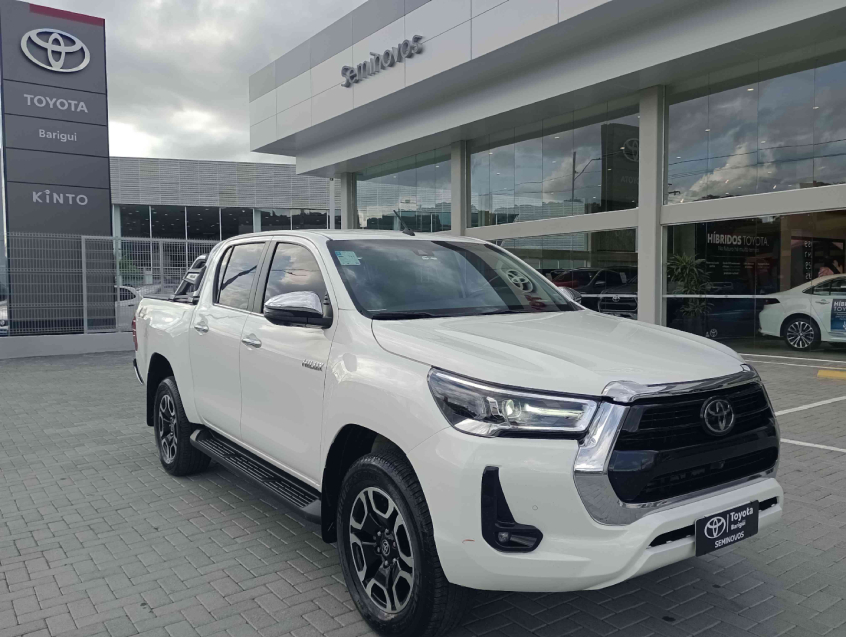 toyota hilux 2.8 d-4d turbo diesel cd srx 4x4 automatico 4p 2022 toyota hilux 2.8 d-4d turbo diesel cd srx 4x4 automatico 4p 2022