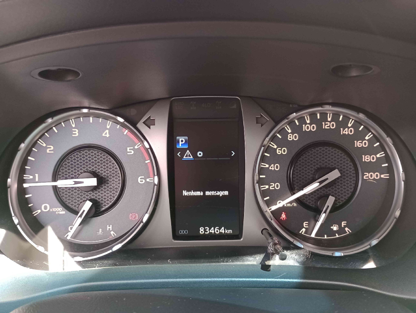 toyota hilux 2.8 d-4d turbo diesel cd srx 4x4 automatico 2021