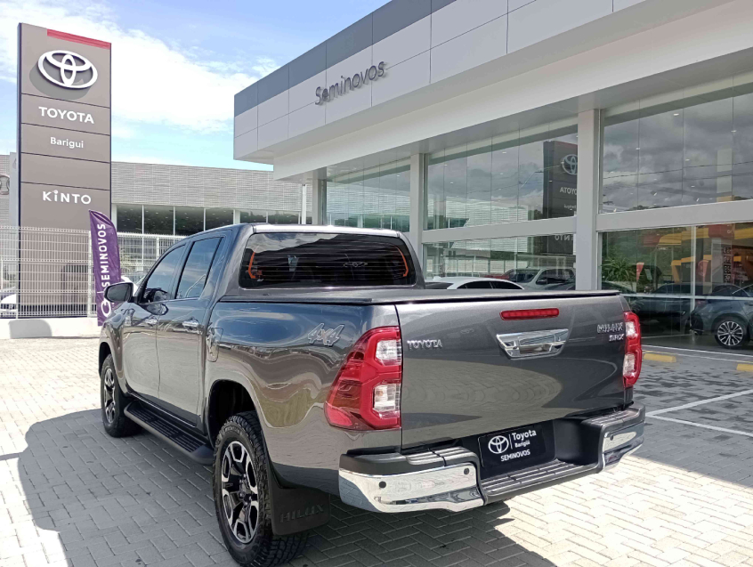 toyota hilux 2.8 d-4d turbo diesel cd srx 4x4 automatico 2021