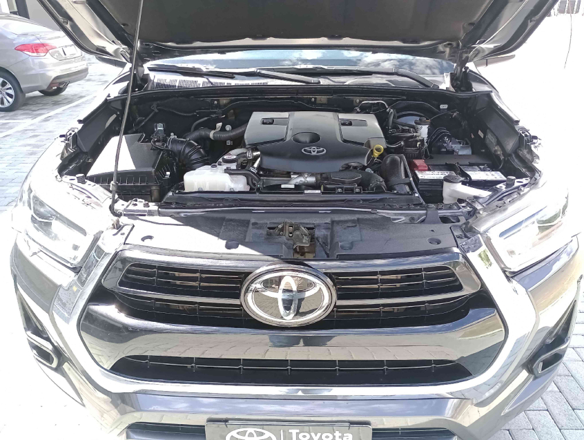 toyota hilux 2.8 d-4d turbo diesel cd srx 4x4 automatico 2021