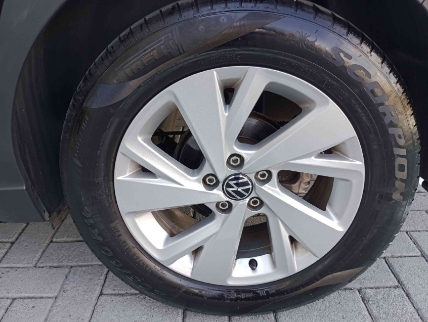 volkswagen nivus 1.0 200 tsi total flex comfortline automatico 4p 2024
