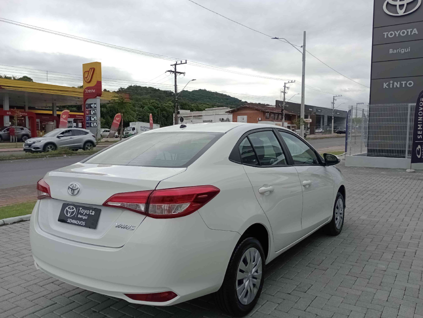 toyota yaris 1.5 16v flex sedan xl multidrive 2025