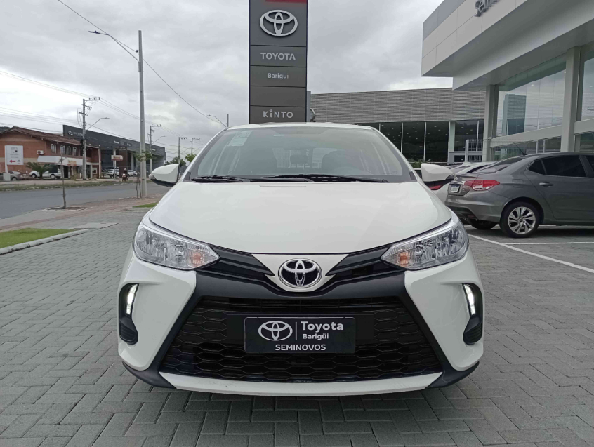 toyota yaris 1.5 16v flex sedan xl multidrive 2025
