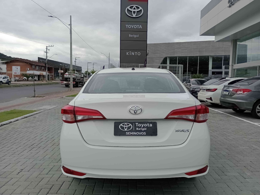 toyota yaris 1.5 16v flex sedan xl multidrive 2025