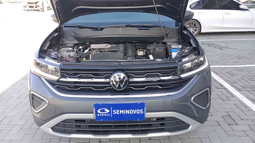 volkswagen t-cross 1.4 250 tsi total flex highline automatico 4p 2025