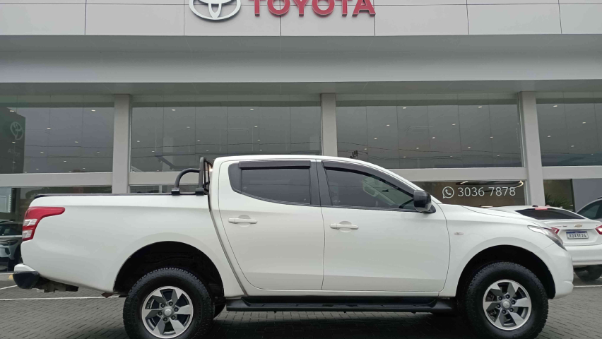 mitsubishi l200 triton 2.4 16v turbo diesel sport gl cd 4p 4x4 manual 2020
