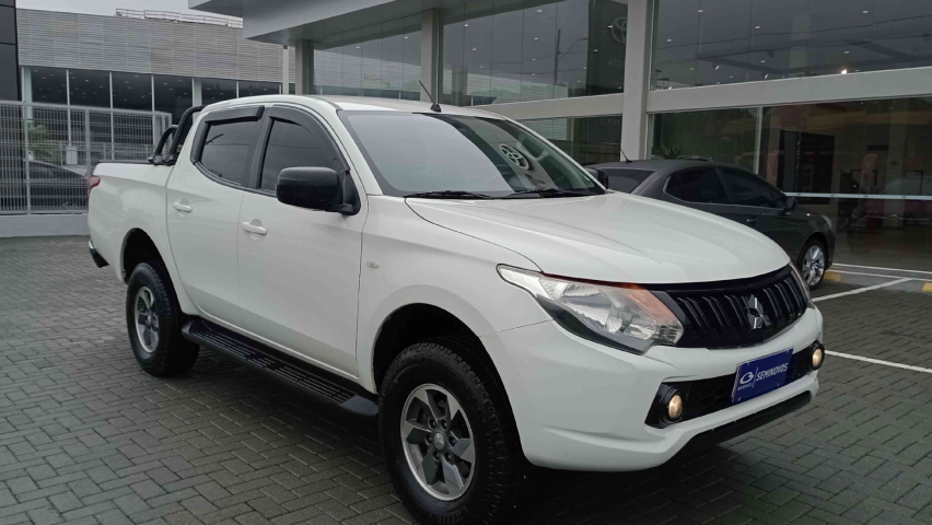 mitsubishi l200 triton 2.4 16v turbo diesel sport gl cd 4p 4x4 manual 2020