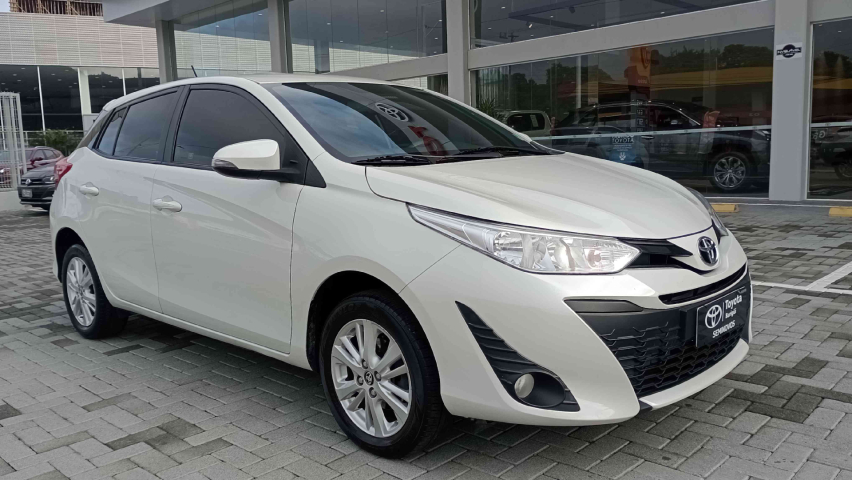 toyota yaris 1.3 16v flex xl plus tech multidrive 4p automatico 2019