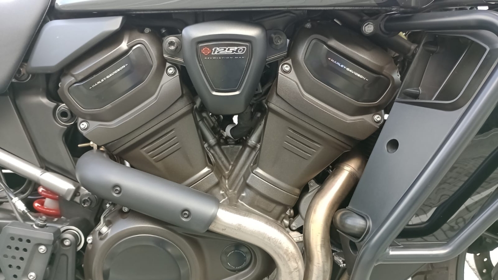 dventure touring pan america 1250 special vivid b