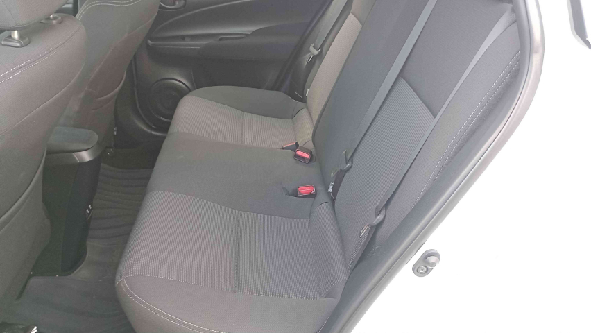 toyota yaris 1.5 16v flex sedan xl live multidrive 4p automatico 2023