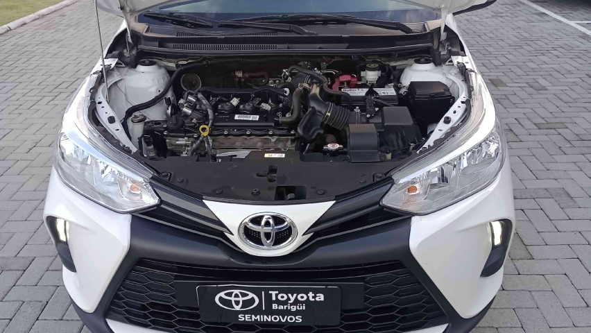 toyota yaris 1.5 16v flex sedan xl live multidrive 4p automatico 2023