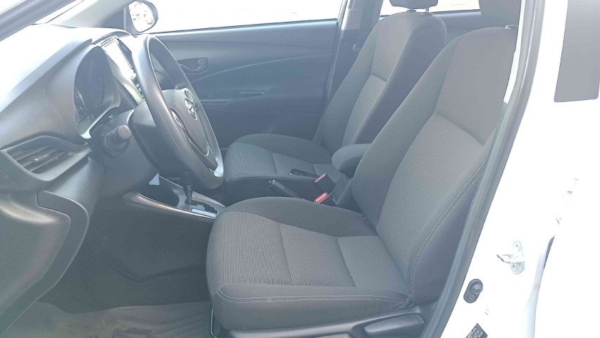 toyota yaris 1.5 16v flex sedan xl live multidrive 4p automatico 2023