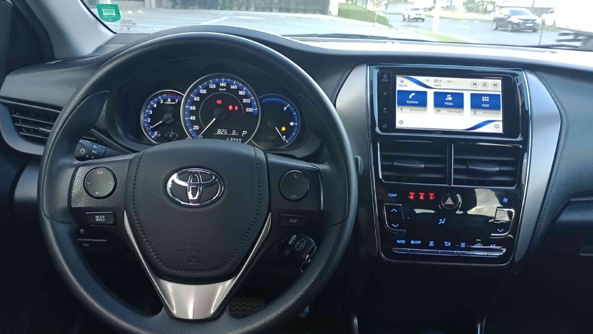 toyota yaris 1.5 16v flex sedan xl live multidrive 4p automatico 2023