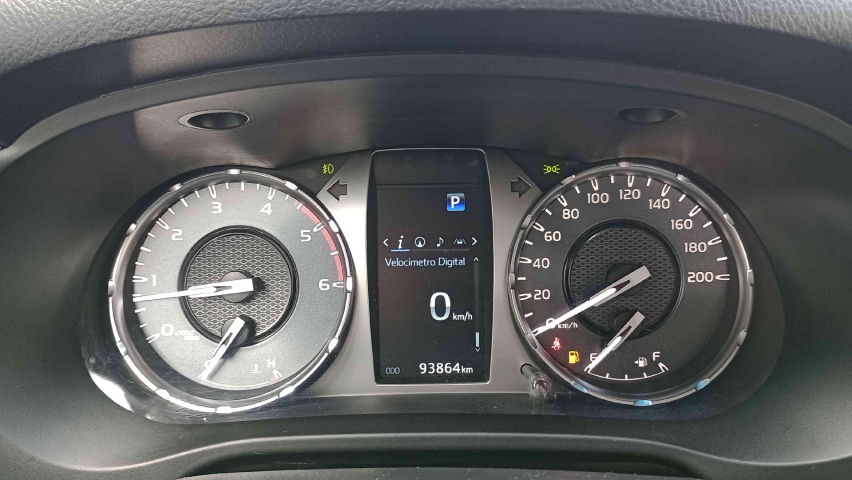 toyota hilux 2.8 d-4d turbo diesel cd srx 4x4 automatico 4p 2022