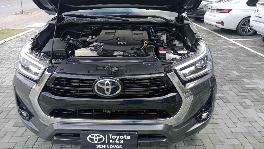 toyota hilux 2.8 d-4d turbo diesel cd srx 4x4 automatico 4p 2022