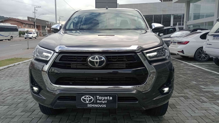 toyota hilux 2.8 d-4d turbo diesel cd srx 4x4 automatico 4p 2022