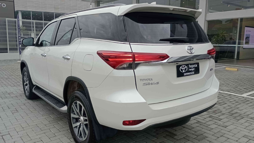 toyota hilux sw4 2.8 srx 4x4 16v turbo intercooler diesel 4p automatico 2019