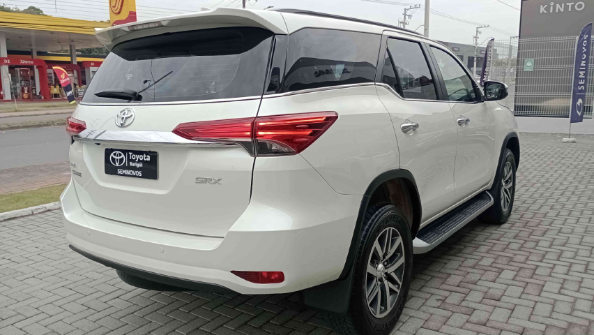 toyota hilux sw4 2.8 srx 4x4 16v turbo intercooler diesel 4p automatico 2019