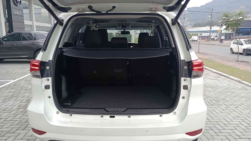 toyota hilux sw4 2.8 srx 4x4 16v turbo intercooler diesel 4p automatico 2019