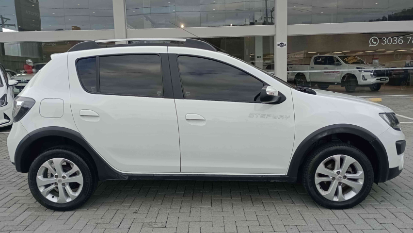 renault sandero 1.6 16v sce flex stepway manual 4p 2018