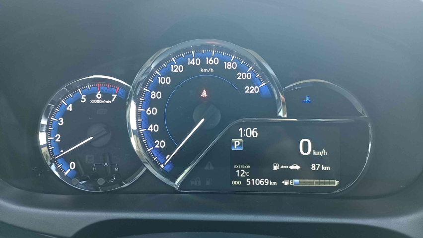 toyota yaris 1.5 16v flex sedan xs connect multidrive 4p automatico 2023
