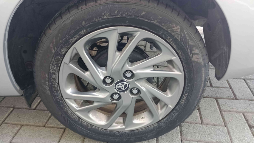 toyota yaris 1.5 16v flex sedan xs connect multidrive 4p automatico 2023