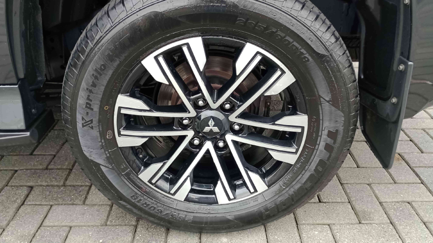 mitsubishi pajero sport 2.4 16v mivec turbo diesel hpe awd automatico 4p 2023