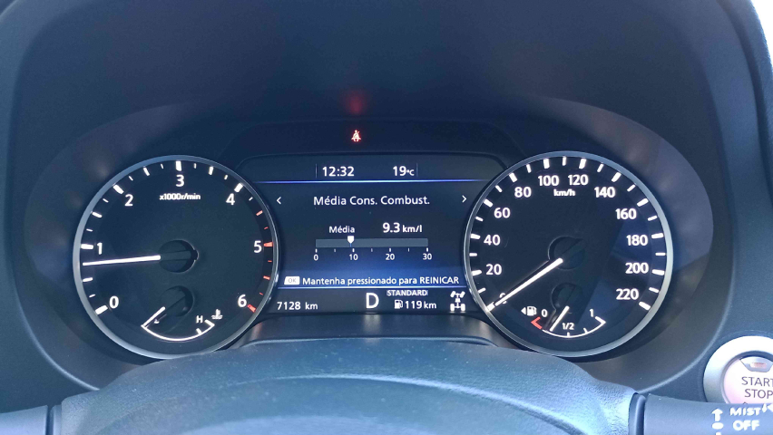 nissan frontier 2.3 16v turbo diesel platinum cd 4x4 automatico 4p 2025
