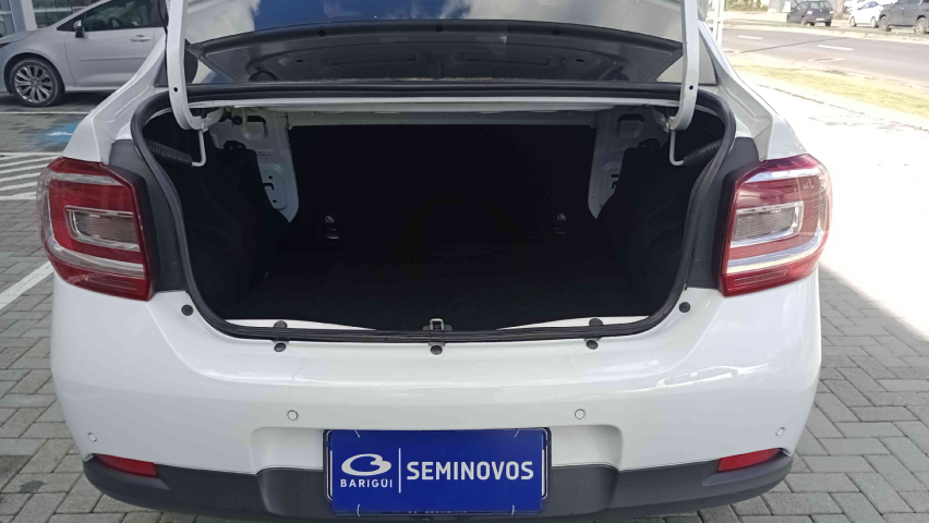 renault logan 1.6 16v sce flex zen x-tronic 4p automatico 2020