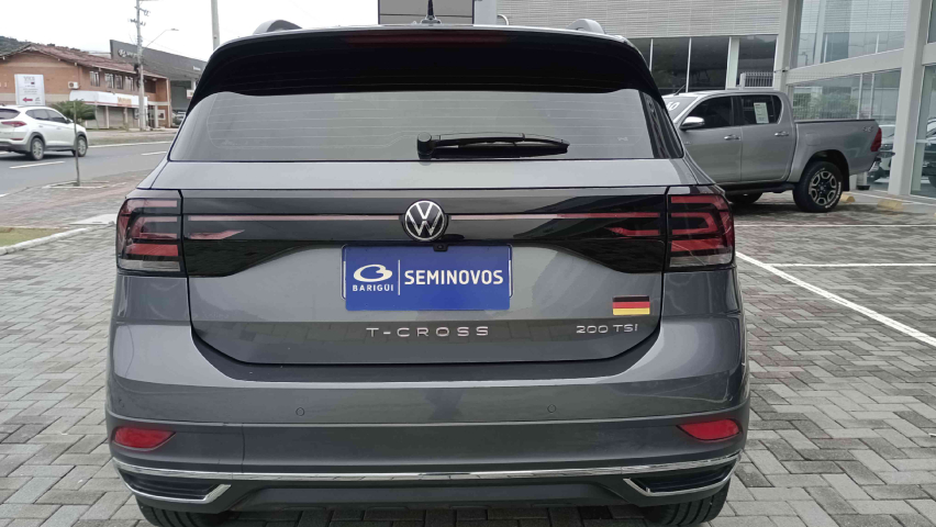 volkswagen t-cross 1.0 200 tsi total flex comfortline automatico 4p 2024