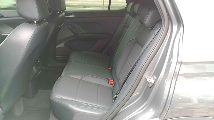 volkswagen t-cross 1.0 200 tsi total flex comfortline automatico 4p 2024
