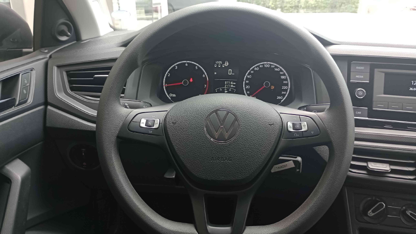 volkswagen polo 1.0 mpi track manual flex 4p 2025
