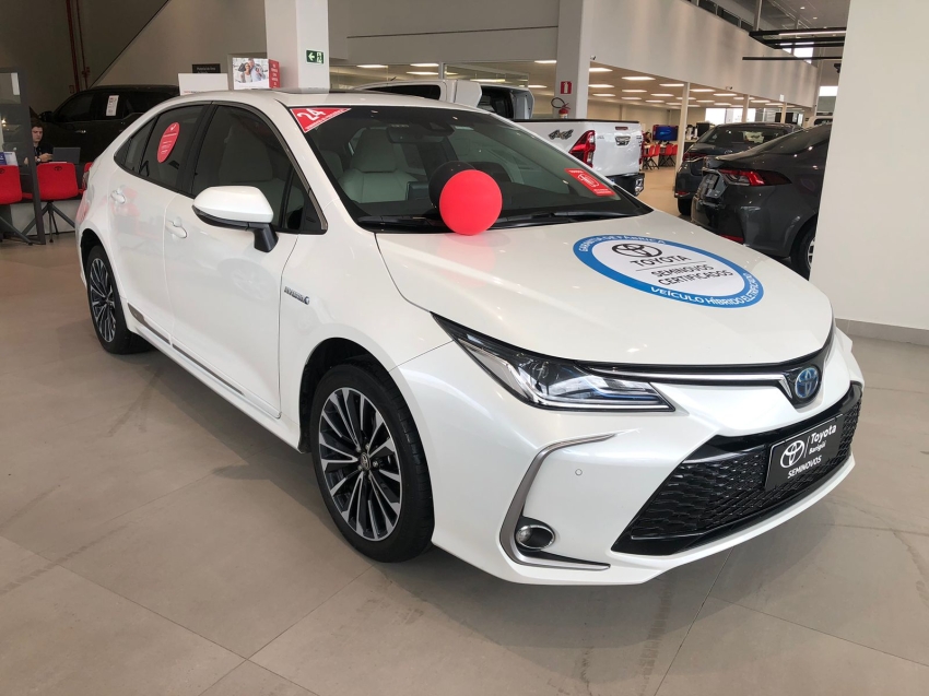 corolla altis hibrido premium6