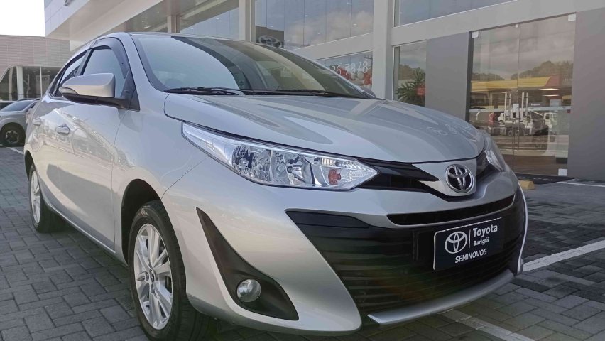 toyota yaris 1.5 16v flex sedan xl plus tech multidrive 4p automatico 2019