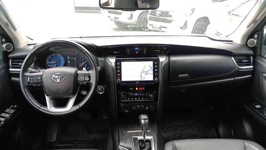 toyota hilux sw4 2.8 d-4d turbo diesel srx 4x4 automatico 4p 2021