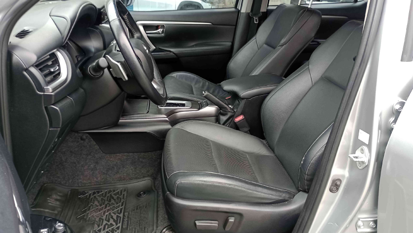 toyota hilux sw4 2.8 d-4d turbo diesel srx 4x4 automatico 4p 2021