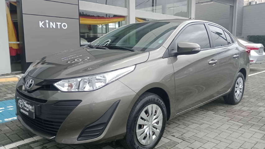 toyota yaris 1.5 16v flex sedan xl live multidrive 4p automatico 2021