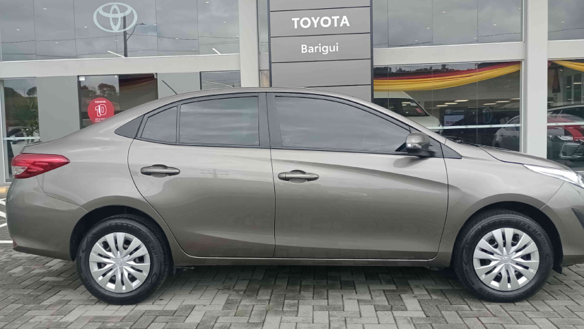 toyota yaris 1.5 16v flex sedan xl live multidrive 4p automatico 2021