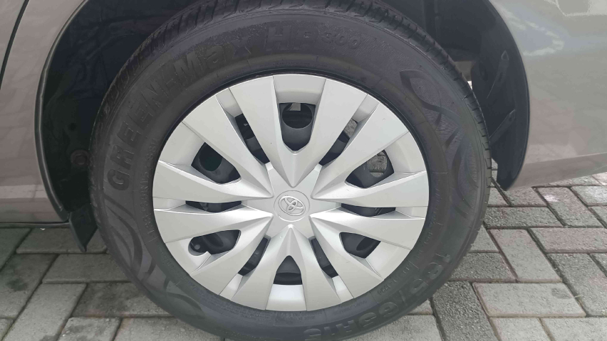 toyota yaris 1.5 16v flex sedan xl live multidrive 4p automatico 2021