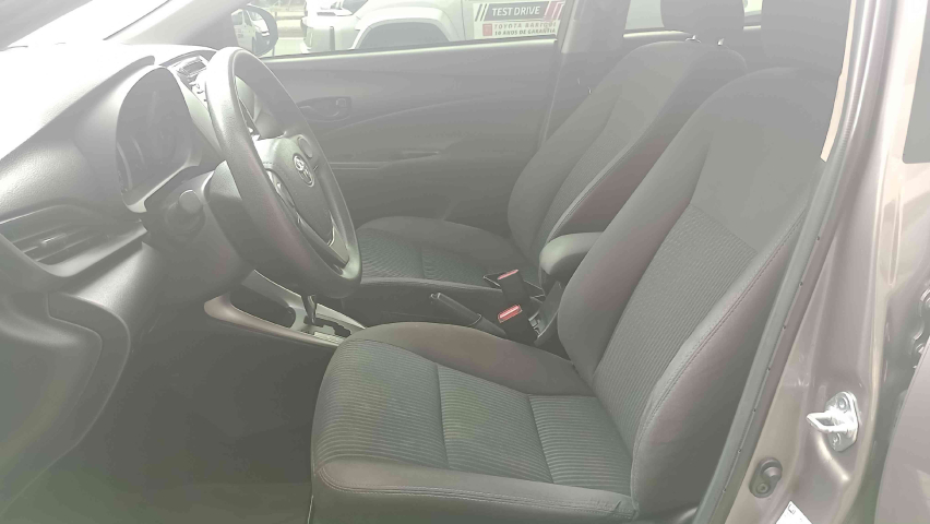 toyota yaris 1.5 16v flex sedan xl live multidrive 4p automatico 2021