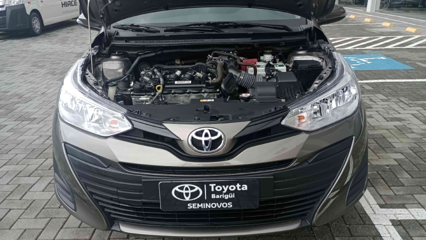 toyota yaris 1.5 16v flex sedan xl live multidrive 4p automatico 2021