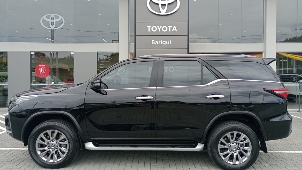 toyota hilux sw4 2.8 d-4d turbo diesel srx 4x4 automatico 4p 2021