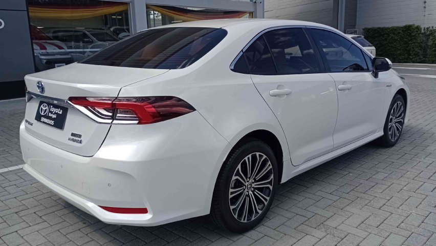 toyota corolla 1.8 vvt-i hybrid flex altis premium cvt hibrido 4p automatico 20235 toyota corolla 1.8 vvt-i hybrid flex altis premium cvt hibrido 4p automatico 20235