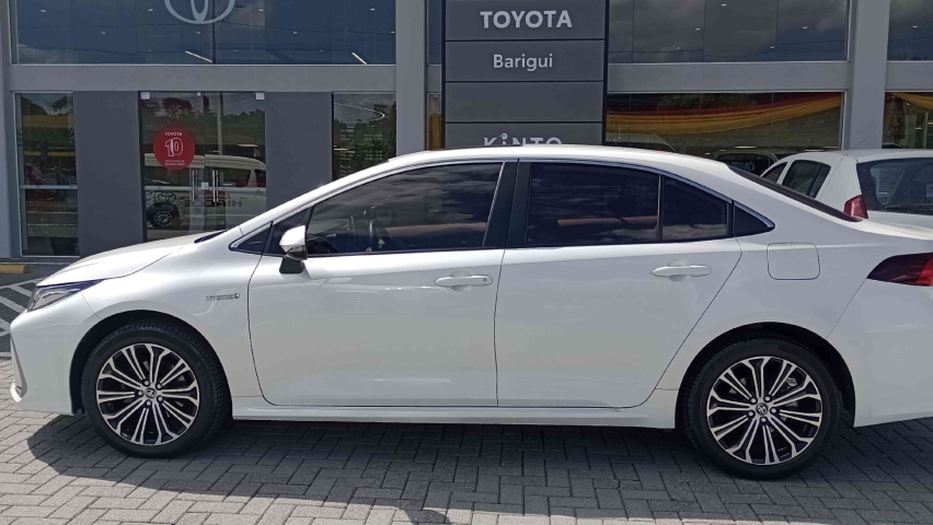 toyota corolla 1.8 vvt-i hybrid flex altis premium cvt hibrido 4p automatico 20237 toyota corolla 1.8 vvt-i hybrid flex altis premium cvt hibrido 4p automatico 20237