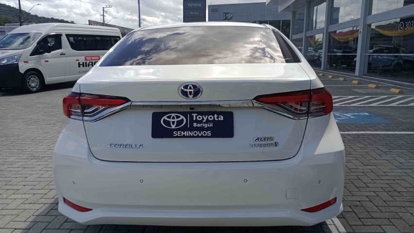 toyota corolla 1.8 vvt-i hybrid flex altis premium cvt hibrido 4p automatico 20234 toyota corolla 1.8 vvt-i hybrid flex altis premium cvt hibrido 4p automatico 20234